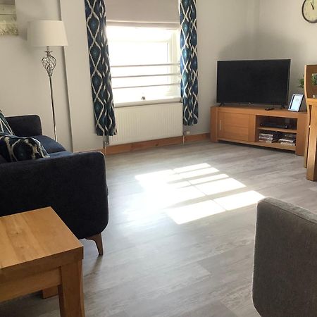 37 Farraline Court, City Centre Apartment Инвернесс Экстерьер фото